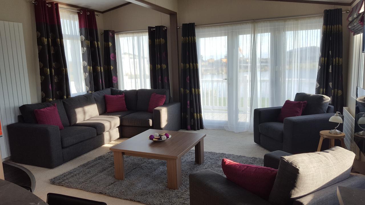 Luxury Lodge At Haggerston Castle Beal Exteriör bild