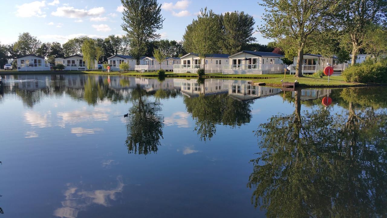 Luxury Lodge At Haggerston Castle Beal Exteriör bild